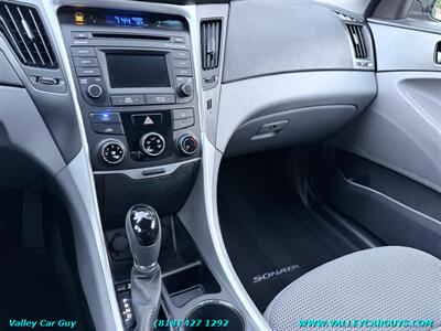 2014 Hyundai SONATA GLS   - Photo 15 - Reseda, CA 91335