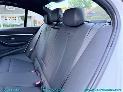 2018 BMW 330e iPerformance   - Photo 22 - Reseda, CA 91335