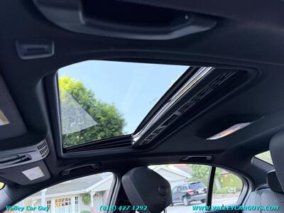 2018 BMW 330e iPerformance   - Photo 16 - Reseda, CA 91335