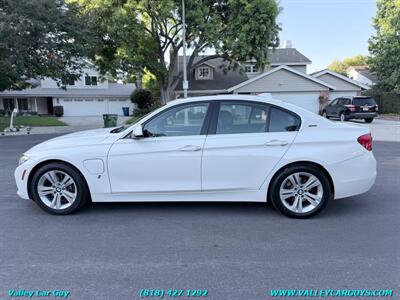2018 BMW 330e iPerformance   - Photo 8 - Reseda, CA 91335