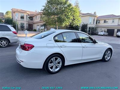 2018 BMW 330e iPerformance   - Photo 4 - Reseda, CA 91335