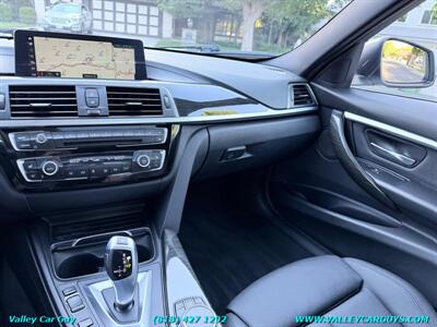 2018 BMW 330e iPerformance   - Photo 21 - Reseda, CA 91335