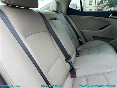 2015 Kia Optima EX   - Photo 32 - Reseda, CA 91335