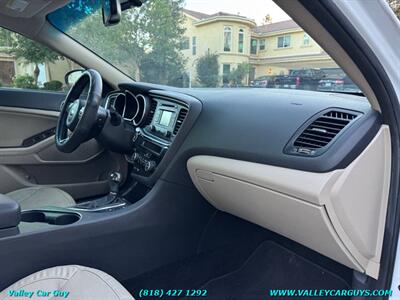 2015 Kia Optima EX   - Photo 12 - Reseda, CA 91335