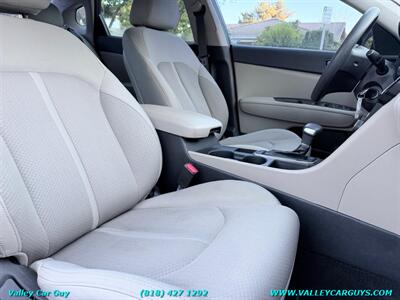2016 Kia Optima LX   - Photo 11 - Reseda, CA 91335