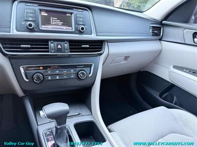 2016 Kia Optima LX   - Photo 16 - Reseda, CA 91335