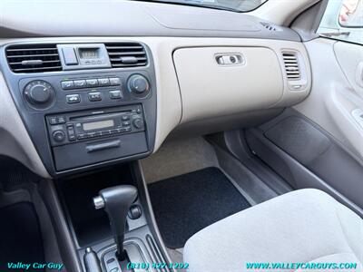 2002 Honda Accord LX   - Photo 13 - Reseda, CA 91335