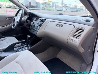 2002 Honda Accord LX   - Photo 7 - Reseda, CA 91335