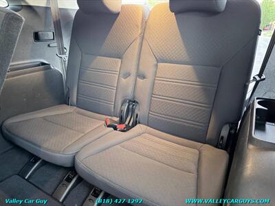 2019 Kia Sorento L   - Photo 25 - Reseda, CA 91335
