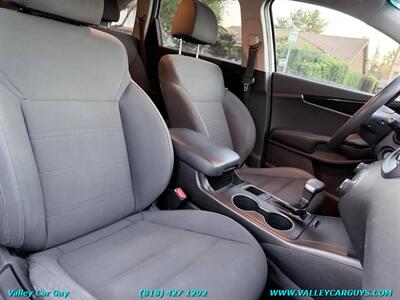 2019 Kia Sorento L   - Photo 12 - Reseda, CA 91335