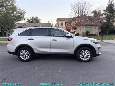 2019 Kia Sorento L   - Photo 8 - Reseda, CA 91335