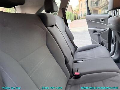 2019 Kia Sorento L   - Photo 24 - Reseda, CA 91335