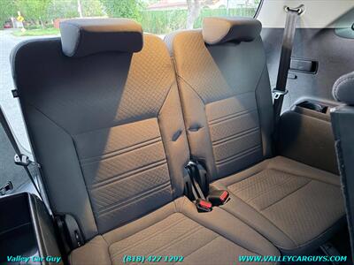 2019 Kia Sorento L   - Photo 26 - Reseda, CA 91335