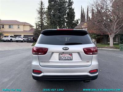 2019 Kia Sorento L   - Photo 6 - Reseda, CA 91335