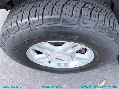 2003 Ford Expedition XLT   - Photo 32 - Reseda, CA 91335