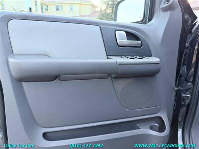 2003 Ford Expedition XLT   - Photo 25 - Reseda, CA 91335