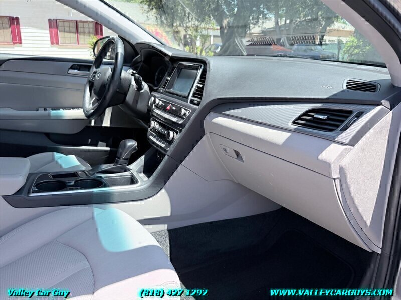 2018 Hyundai Sonata SEL - Photo 9