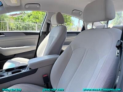 2018 Hyundai SONATA SEL   - Photo 12 - Reseda, CA 91335