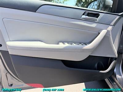 2018 Hyundai SONATA SEL   - Photo 22 - Reseda, CA 91335