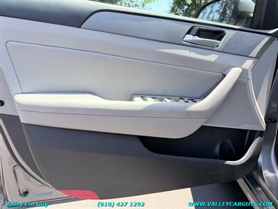 2018 Hyundai SONATA SEL - Photo 22 - Reseda, CA 91335