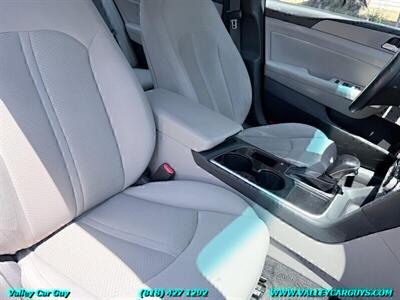 2018 Hyundai SONATA SEL   - Photo 11 - Reseda, CA 91335
