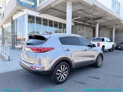 2017 Kia Sportage EX   - Photo 4 - Reseda, CA 91335