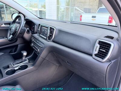 2017 Kia Sportage EX   - Photo 7 - Reseda, CA 91335