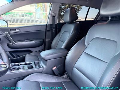 2017 Kia Sportage EX   - Photo 11 - Reseda, CA 91335