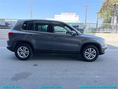 2012 Volkswagen Tiguan S   - Photo 7 - Reseda, CA 91335