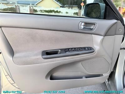 2006 Toyota Camry Standard   - Photo 13 - Reseda, CA 91335