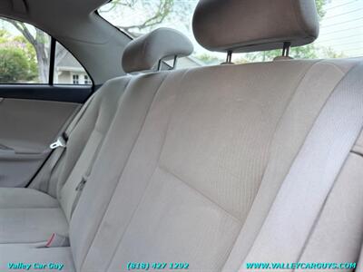 2013 Toyota Corolla LE   - Photo 21 - Reseda, CA 91335