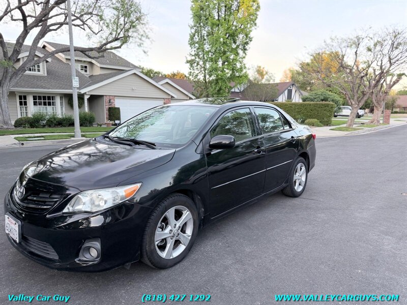 2013 Toyota Corolla LE   - Photo 1 - Reseda, CA 91335