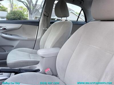 2013 Toyota Corolla LE   - Photo 13 - Reseda, CA 91335