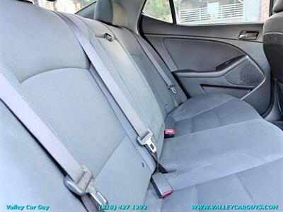 2015 Kia Optima LX   - Photo 22 - Reseda, CA 91335