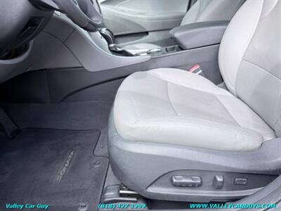 2013 Hyundai SONATA Limited - Photo 13 - Reseda, CA 91335