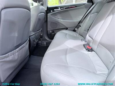 2013 Hyundai SONATA Limited - Photo 25 - Reseda, CA 91335