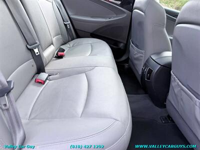 2013 Hyundai SONATA Limited - Photo 26 - Reseda, CA 91335