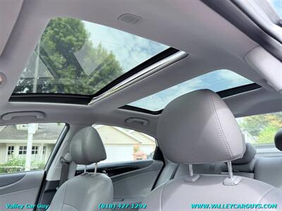 2013 Hyundai SONATA Limited - Photo 16 - Reseda, CA 91335