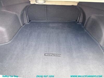 2013 Hyundai SONATA Limited - Photo 29 - Reseda, CA 91335
