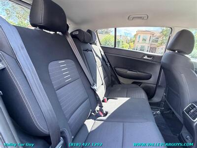 2018 Kia Sportage LX - Photo 24 - Reseda, CA 91335