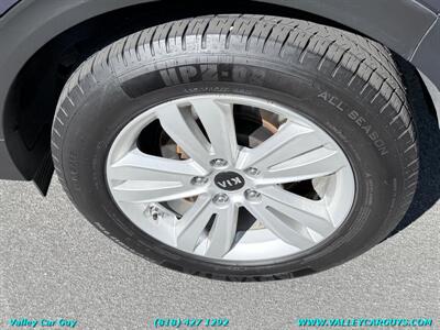2018 Kia Sportage LX - Photo 30 - Reseda, CA 91335