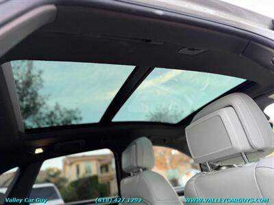 2017 Porsche Macan S   - Photo 18 - Reseda, CA 91335