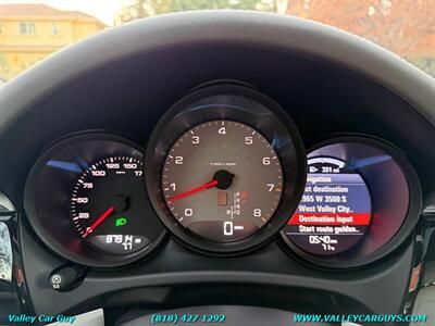 2017 Porsche Macan S   - Photo 24 - Reseda, CA 91335