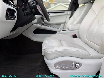 2017 Porsche Macan S   - Photo 14 - Reseda, CA 91335