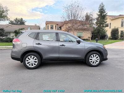 2016 Nissan Rogue S   - Photo 7 - Reseda, CA 91335