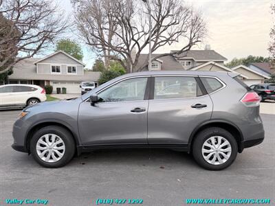 2016 Nissan Rogue S   - Photo 8 - Reseda, CA 91335