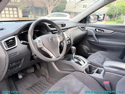 2016 Nissan Rogue S   - Photo 13 - Reseda, CA 91335