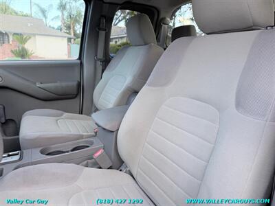 2012 Nissan Frontier S   - Photo 14 - Reseda, CA 91335