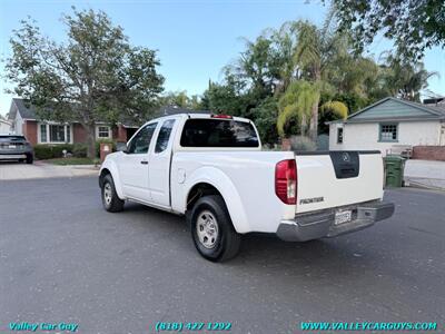 2012 Nissan Frontier S   - Photo 5 - Reseda, CA 91335