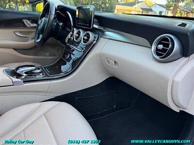2015 Mercedes-Benz C 300 4MATIC - Photo 10 - Reseda, CA 91335